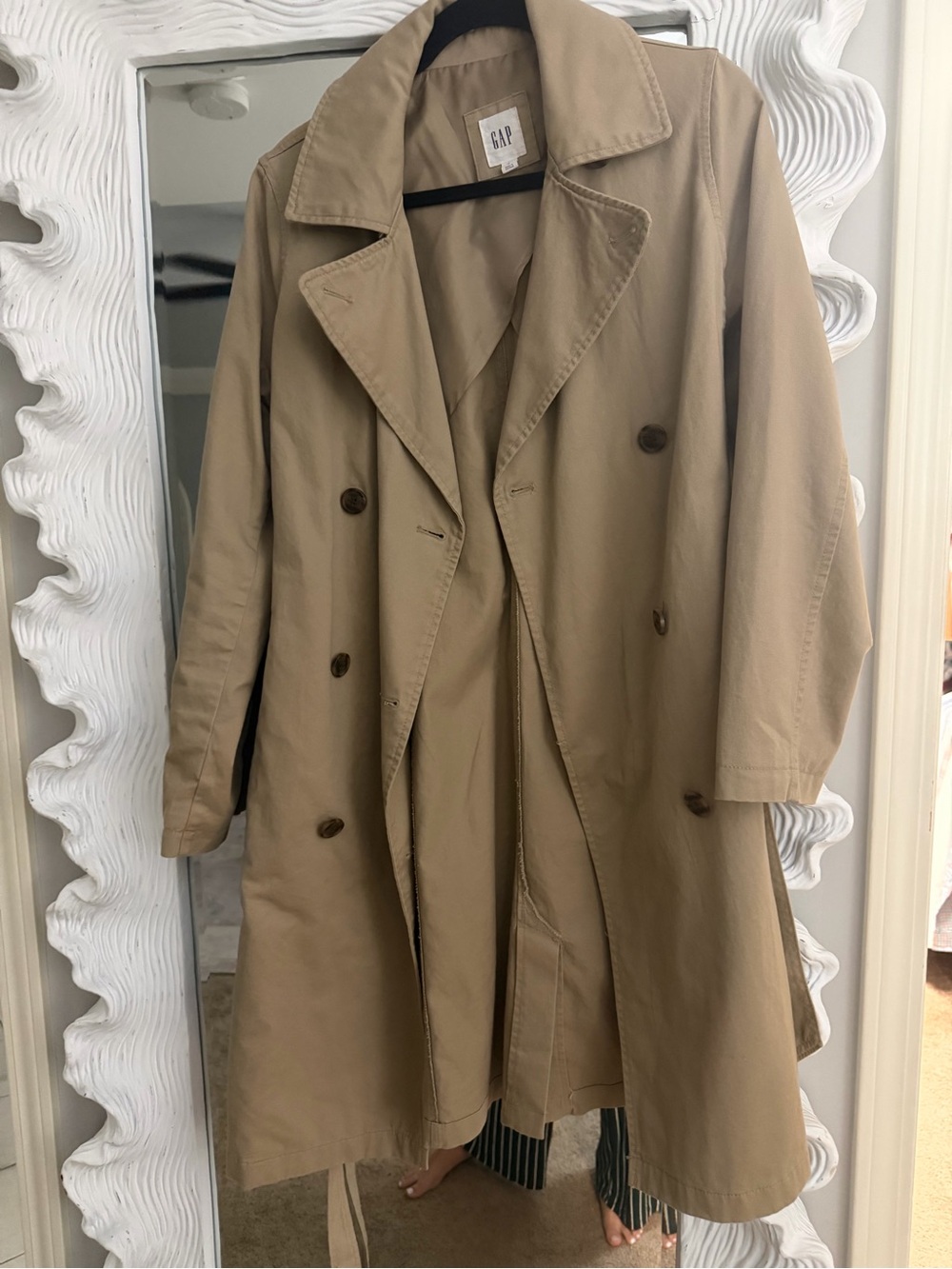 GAP Modern Trench Coat - Picture 2 of 2